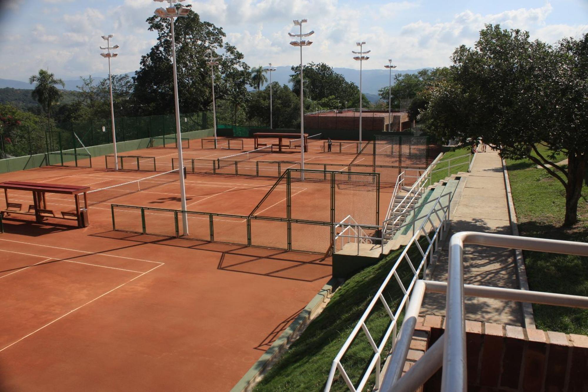 Club Campestre De Bucaramanga Hotel Floridablanca Exterior photo