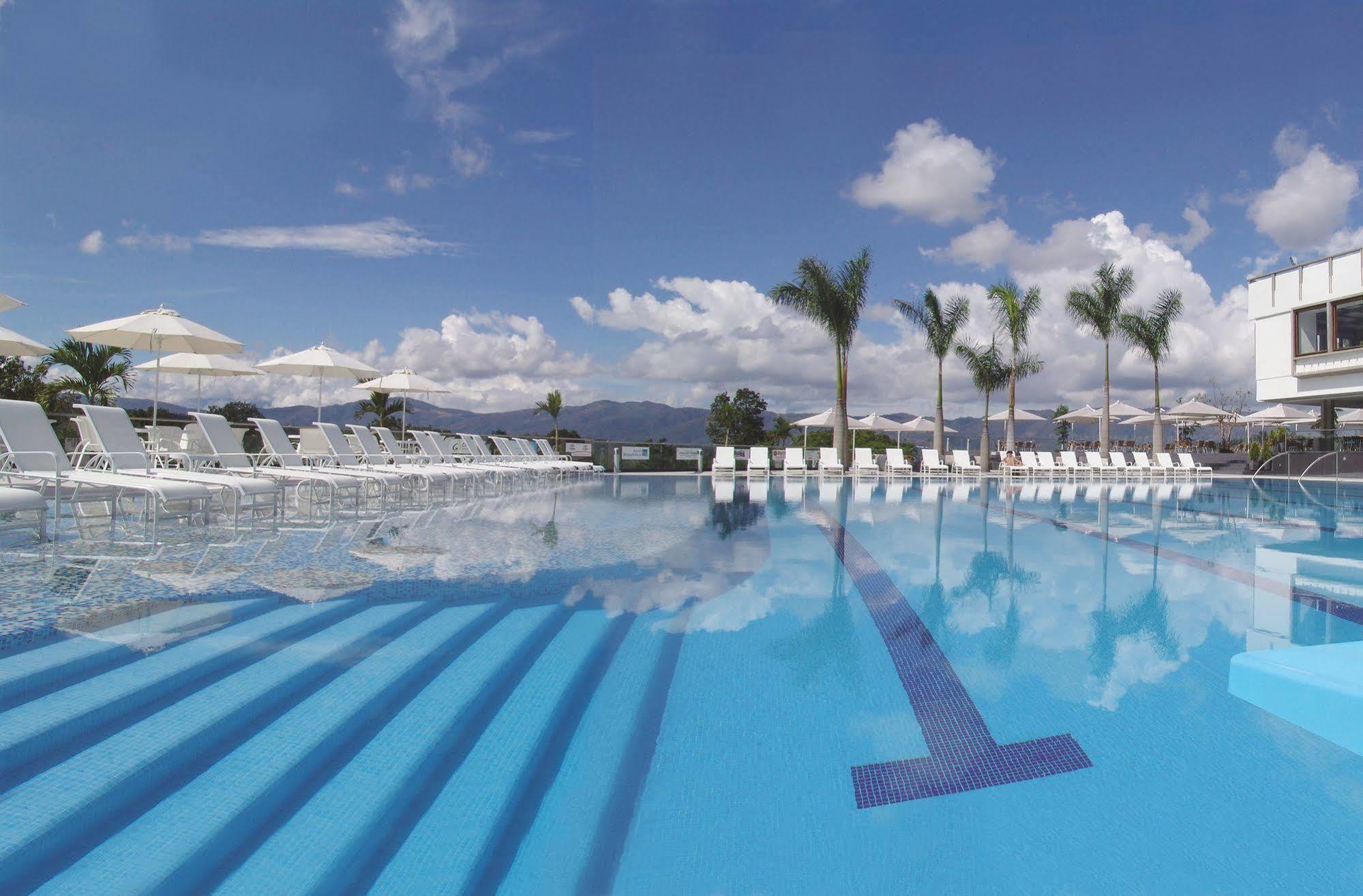 Club Campestre De Bucaramanga Hotel Floridablanca Exterior photo